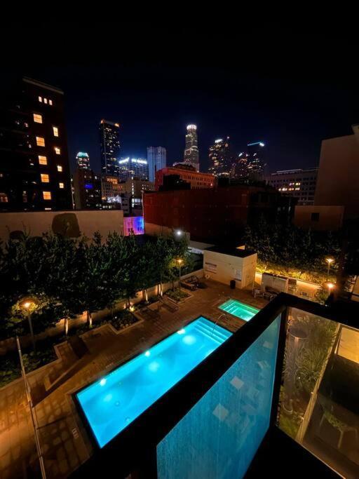 Downtown Paradise Escape With 2 Pools / Hot Tubs Apartman Los Angeles Kültér fotó